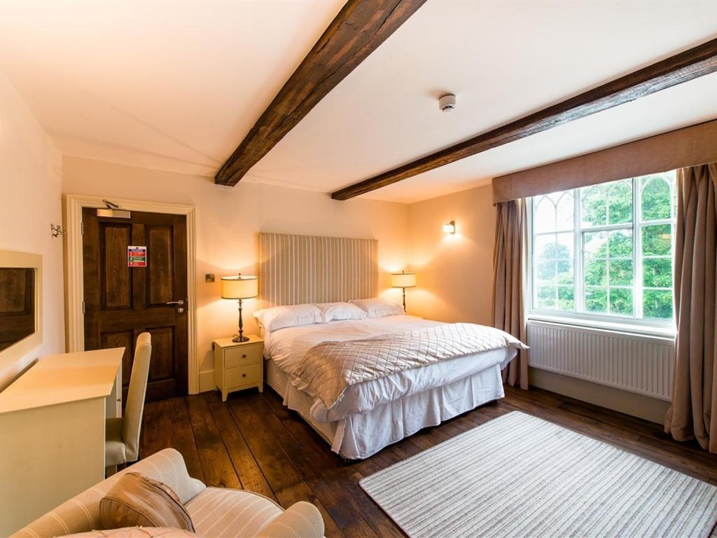 The Nags Head Hotell Montgomery Exteriör bild