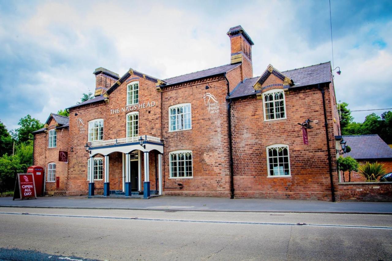 The Nags Head Hotell Montgomery Exteriör bild