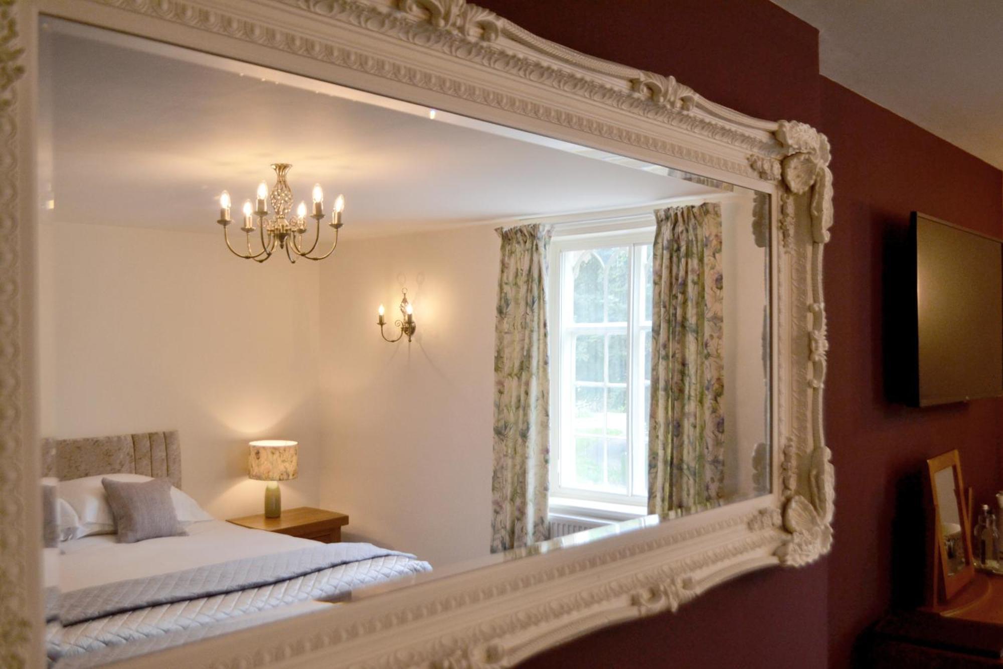 The Nags Head Hotell Montgomery Exteriör bild