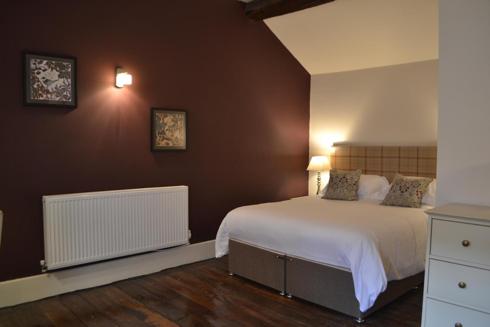 The Nags Head Hotell Montgomery Exteriör bild