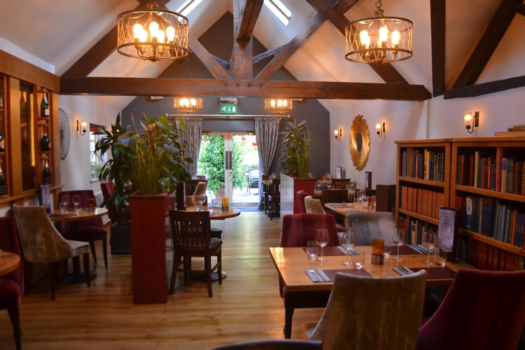 The Nags Head Hotell Montgomery Exteriör bild