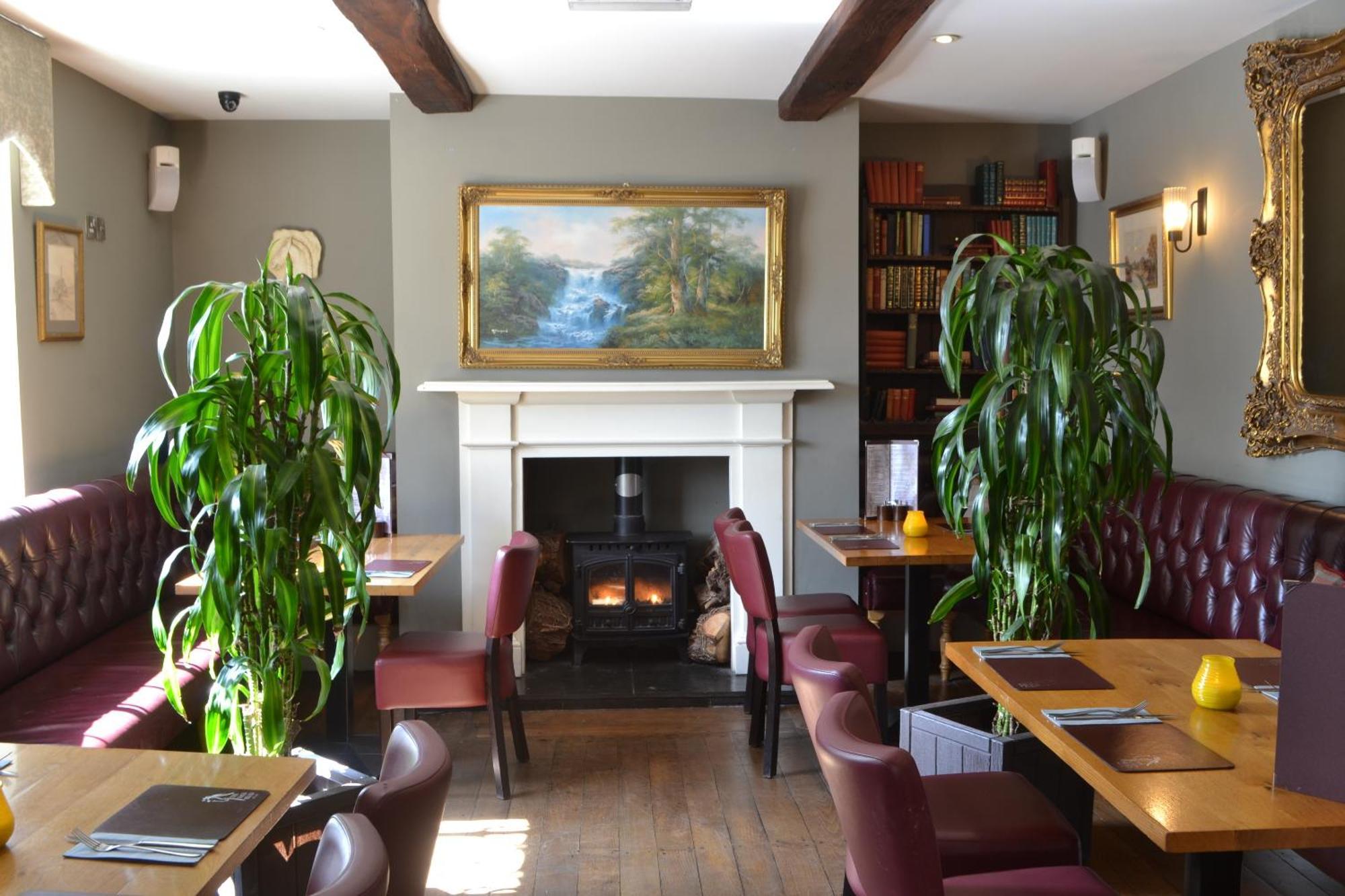 The Nags Head Hotell Montgomery Exteriör bild