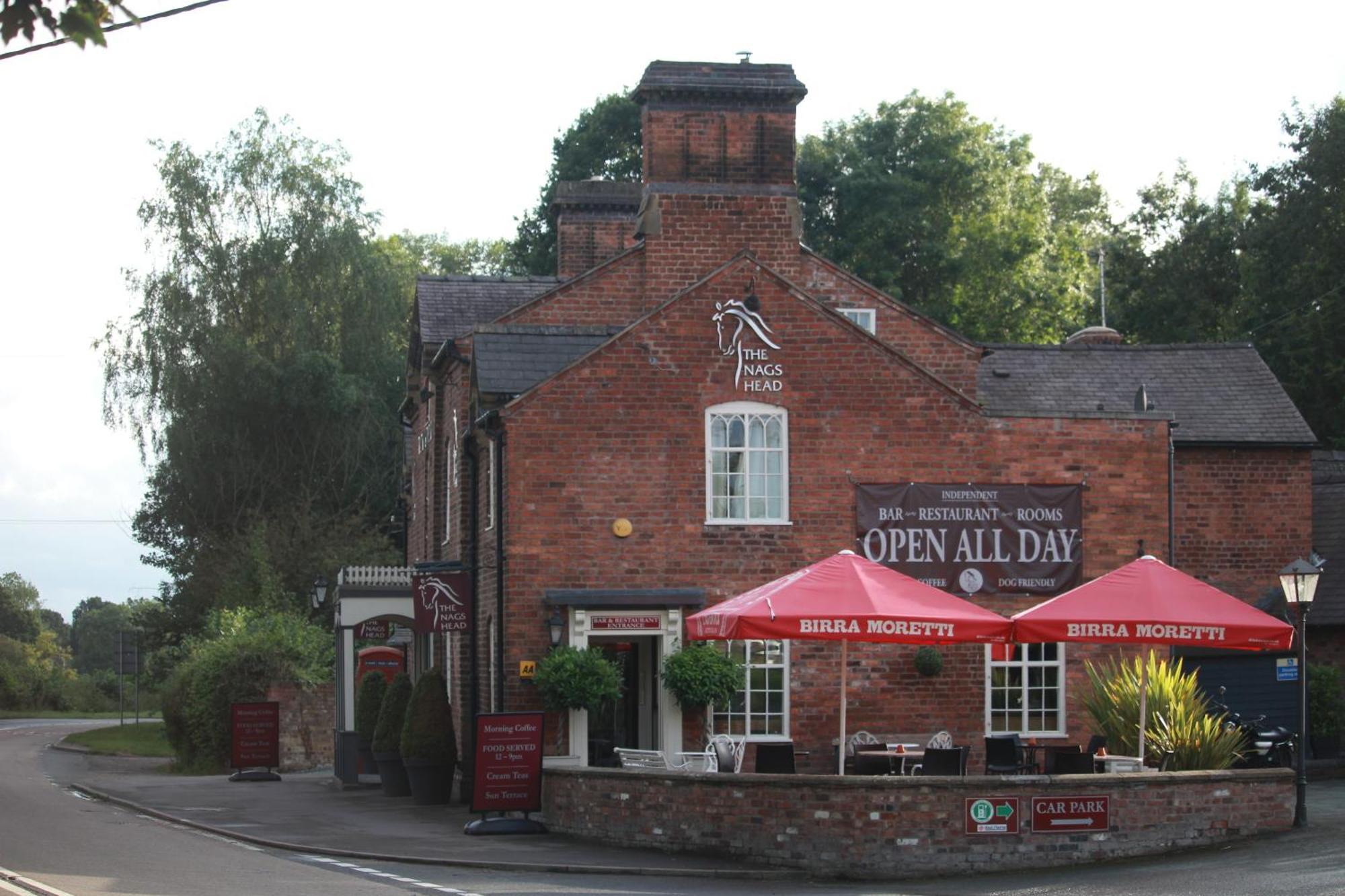The Nags Head Hotell Montgomery Exteriör bild